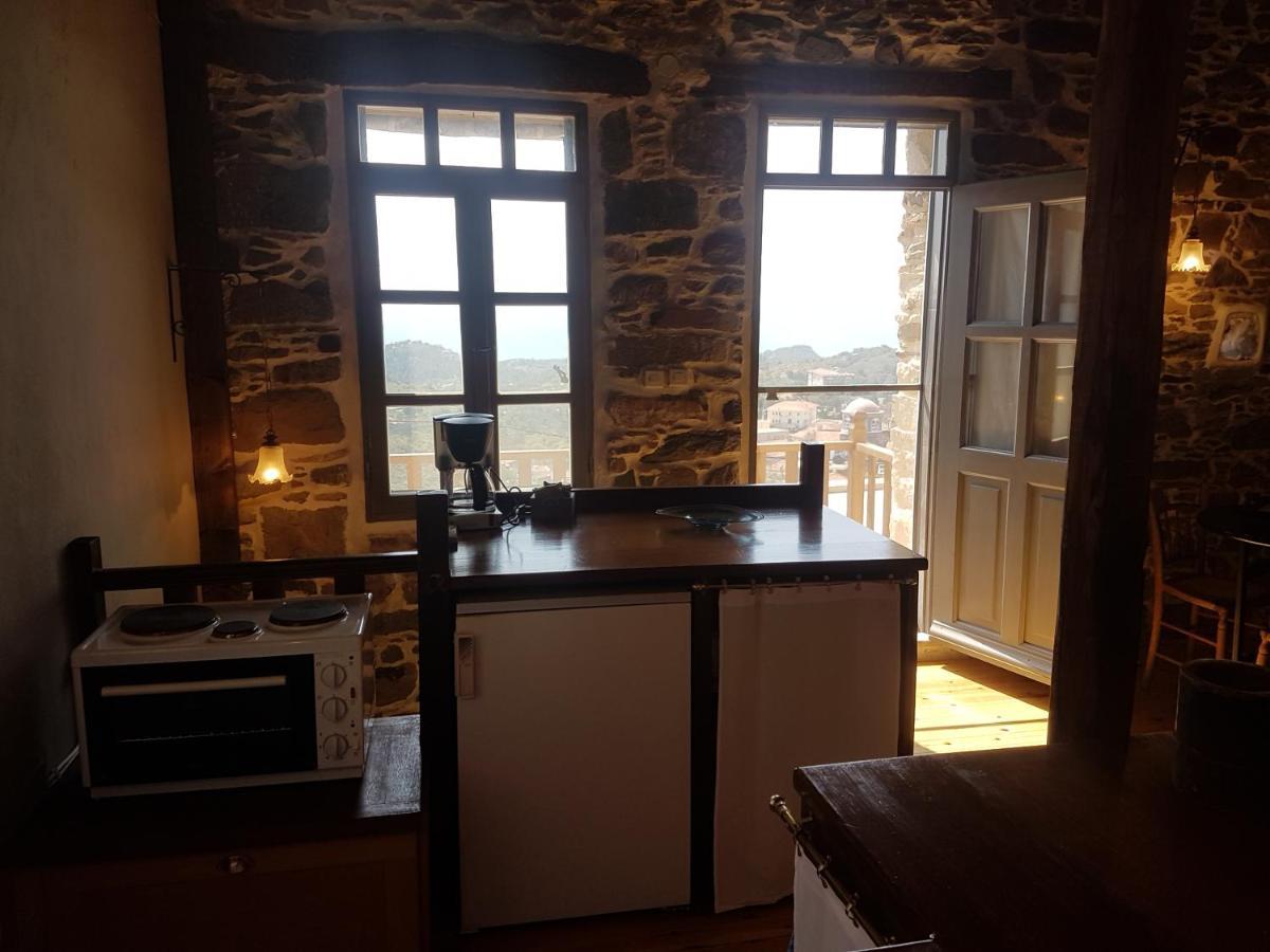 Chios Houses, Beautiful Restored Traditional Stone Houses With An Astonishing Seaview Volissos Exterior foto
