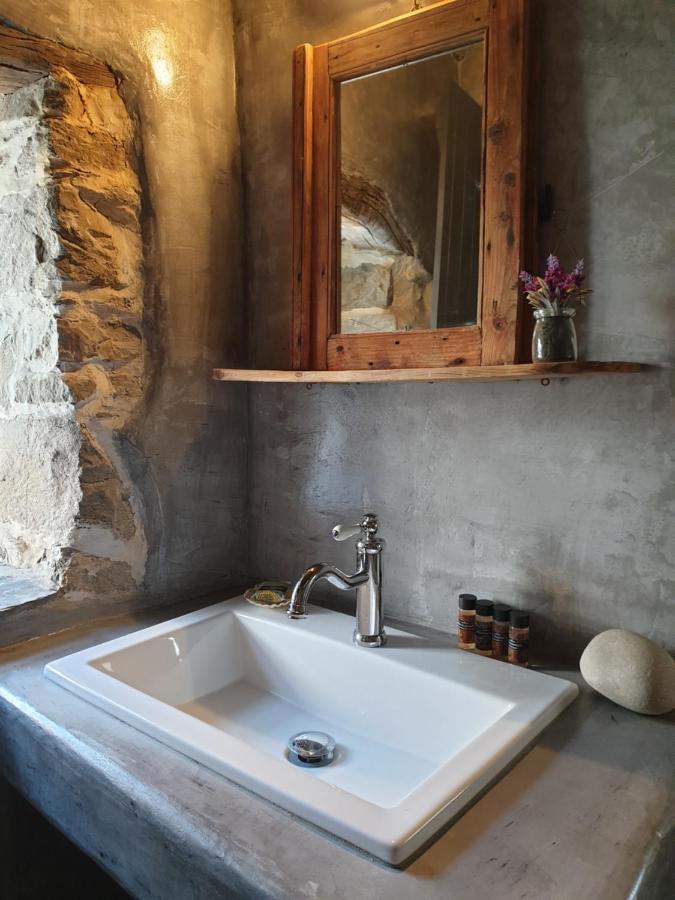 Chios Houses, Beautiful Restored Traditional Stone Houses With An Astonishing Seaview Volissos Exterior foto